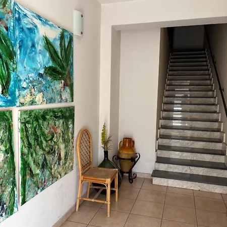 בית הארחה La Grotta SantʼAlessio Siculo